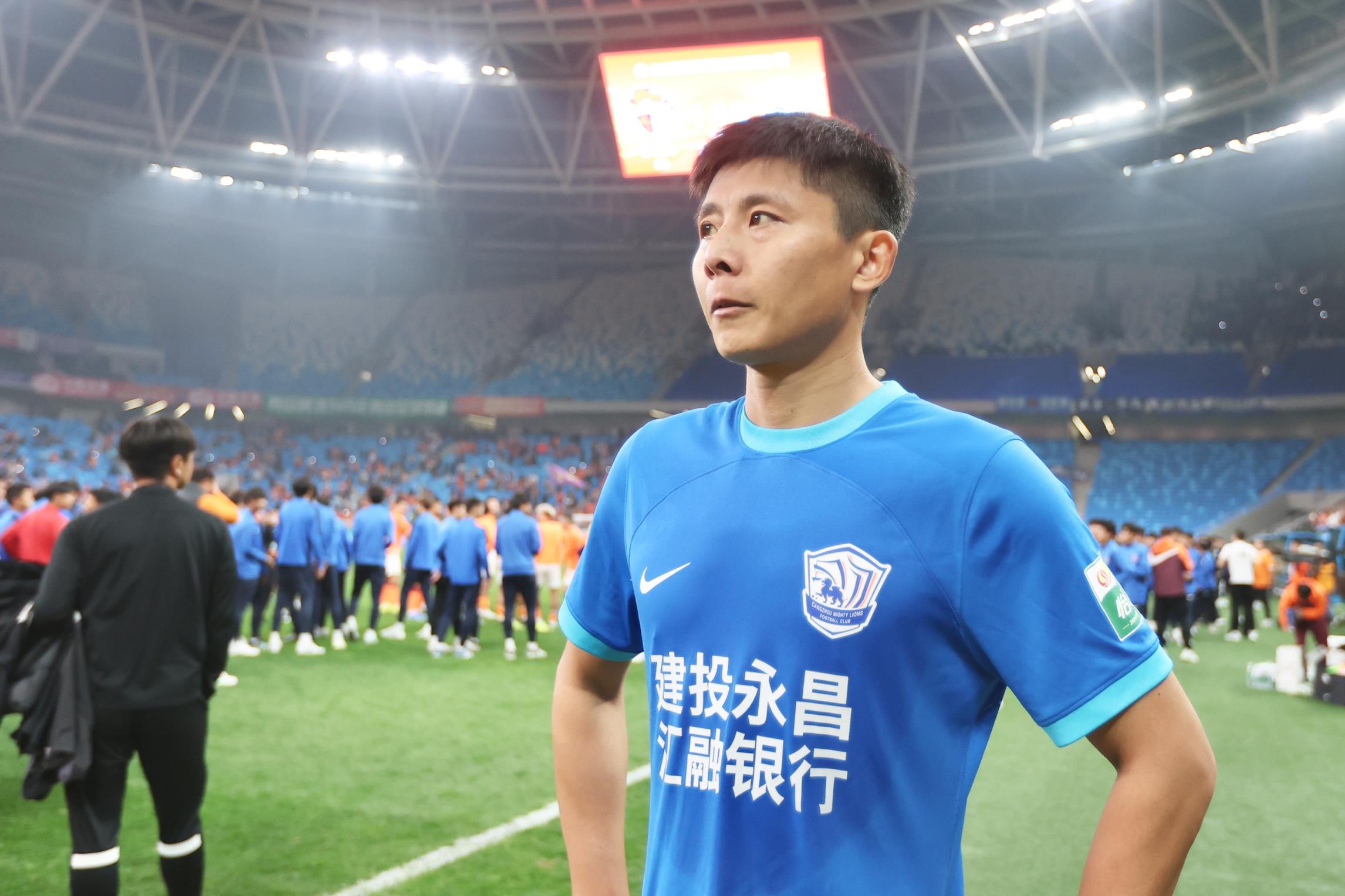 今天第5個(gè)！鄭凱木質(zhì)疑滄州：連續(xù)四年欠球員工資，還能過準(zhǔn)入？